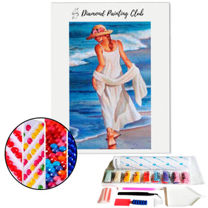 Broderie diamant Femme en robe blanche sur la plage | Diamond-painting-club.com